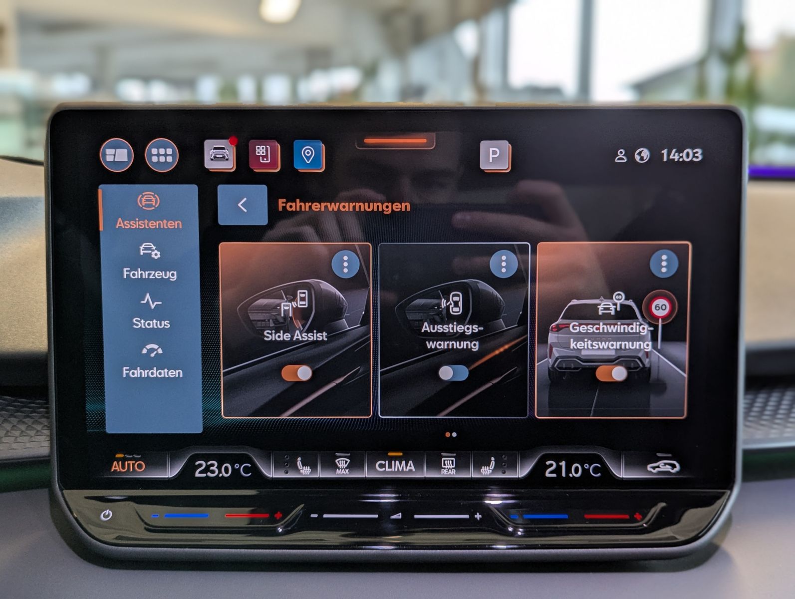 CUPRA Terramar 1.5 eTSI Sennheiser Edge-Paket HUD 19" - Image 34