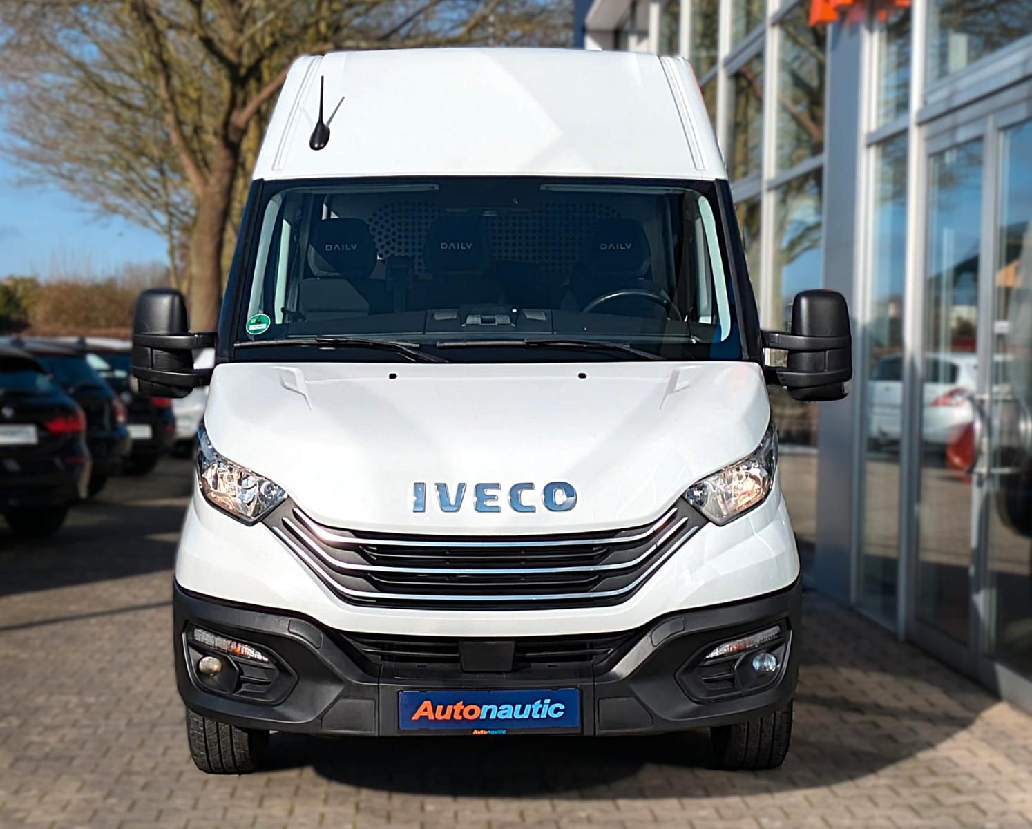 Iveco Daily DOKA KASTEN 6 SITZE KLIMA NAVI STANDH. CAM