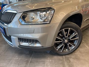 Skoda Yeti Ambition Outdoor 1.2 TSI *NAVI*XENON*SHZ*