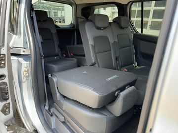 Nissan Townstar TEKNA Kombi L2 2,3t 130PS 7-SITZER
