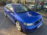 Opel Astra G Coupe 2.2 16V - Opel Astra Coupé 16v coup mit Benzin-Antrieb