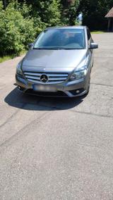 Mercedes-Benz Mercedes Benz B 200 BlueEfficiency - Mercedes-Benz B 200 Gebrauchtwagen in Freiburg