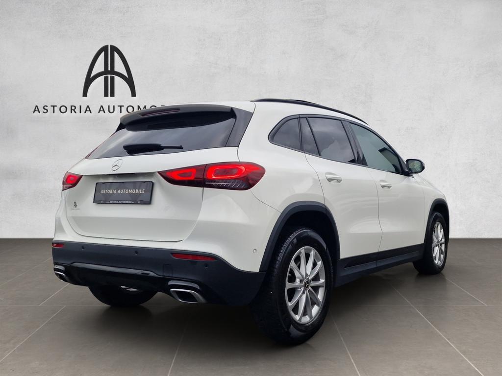 Mercedes-Benz GLA 180