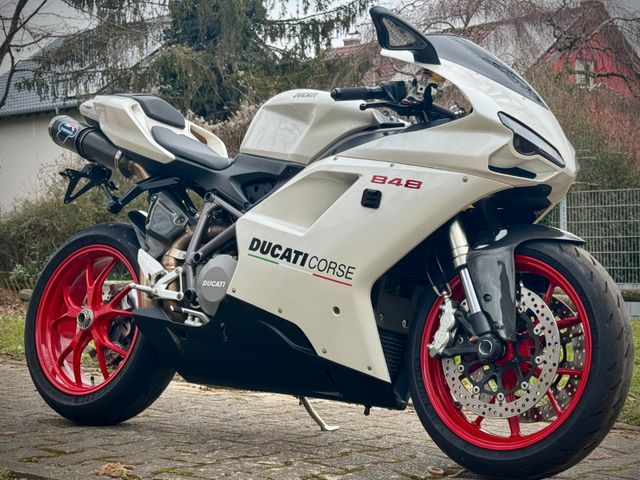 Ducati 848 * wenig km ,inkl Termignioni