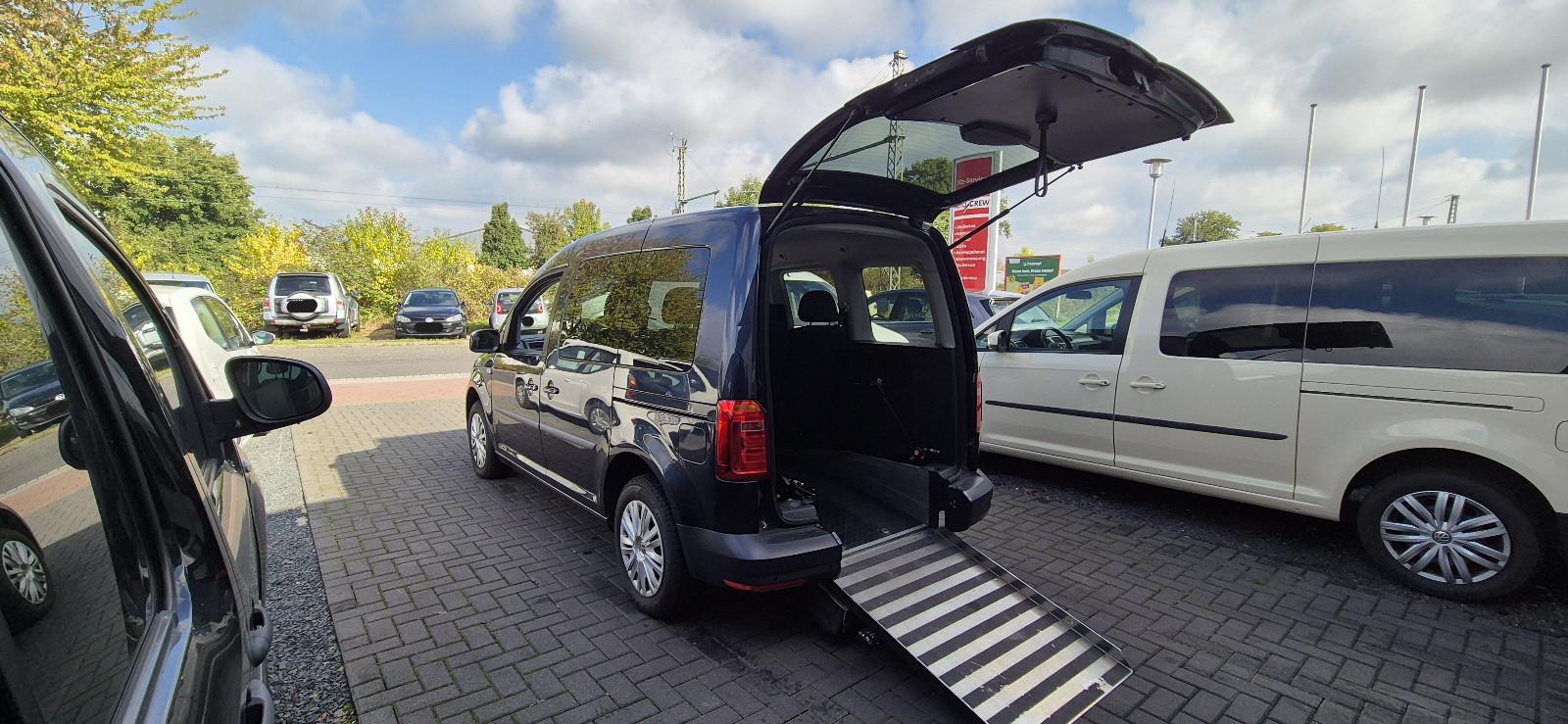 Volkswagen Caddy Rollstuhlumbau / Rampe - KLIMA - KAMERA