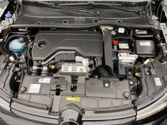 CITROEN C4 Plus Hybrid 145