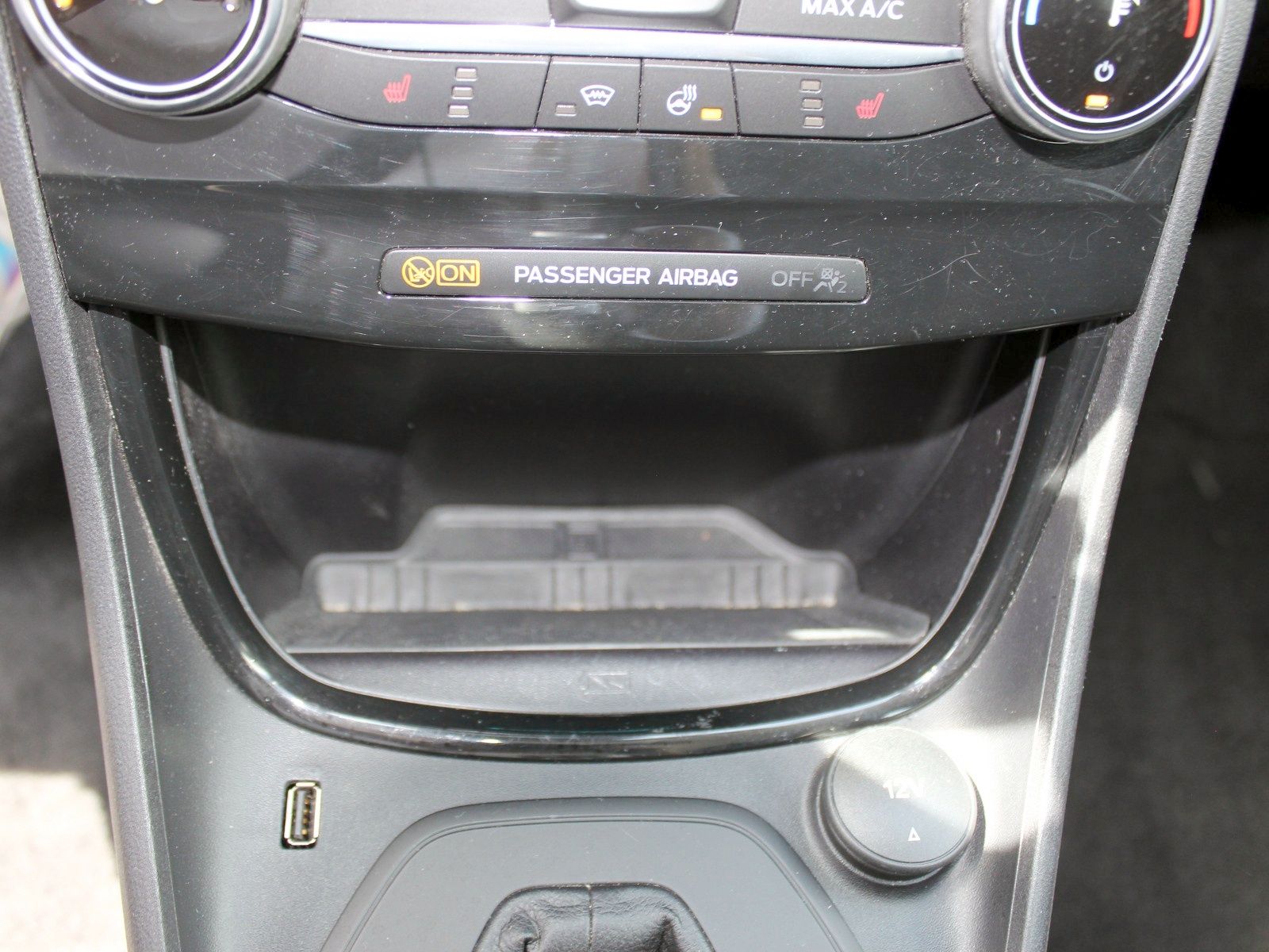 Fahrzeugabbildung Ford Puma Titanium 1,0 EcoBoost Mild Hybrid