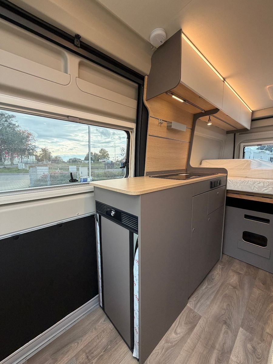 Fahrzeugabbildung LMC Innovan 603 - 70Jahre Sondermodell