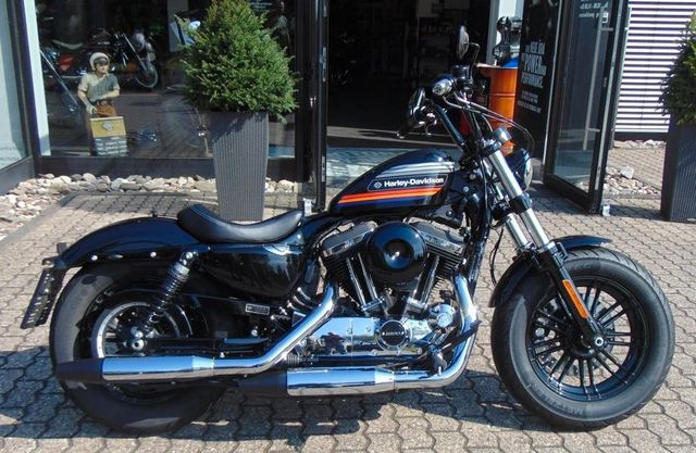 Harley-Davidson Sportster XL1200XS Forty Eight