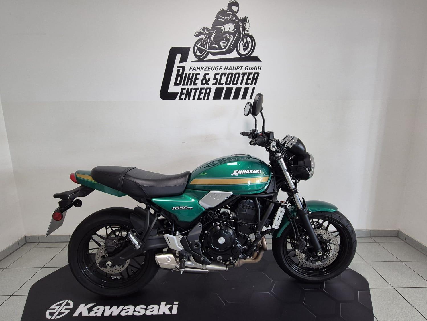Kawasaki Z650RS NEUWERTIG
