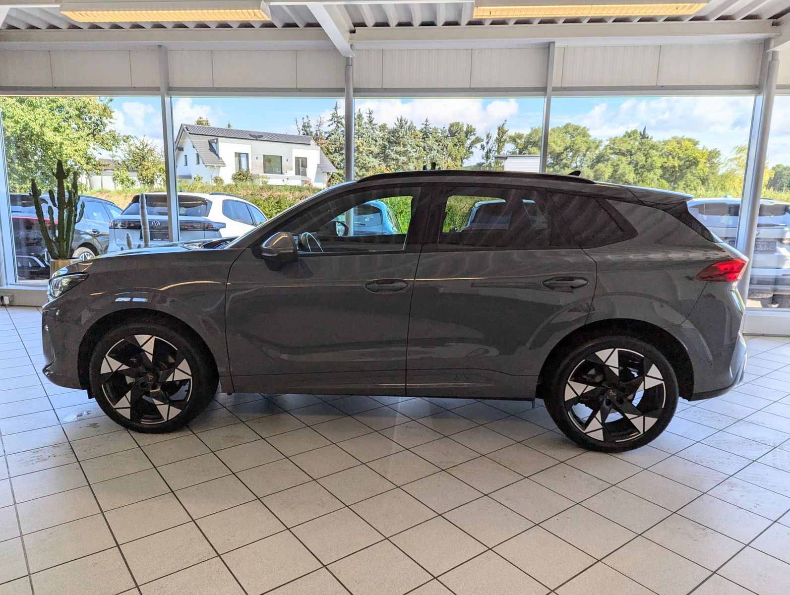CUPRA Terramar 1.5eTSI HUD DCC Matrix Pano Sennh. 20" - Image 4