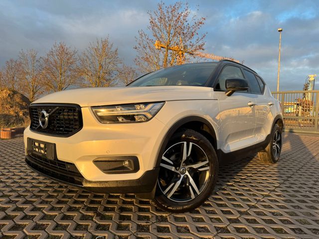 Volvo XC 40 R-Design D3 Panorama/Xenon/Navi/SHZ/PDC