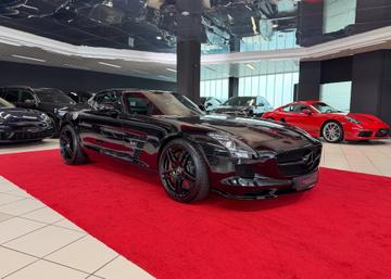 صورة مصغرة 16 لـ 2010 Mercedes-BENZ SLS AMG