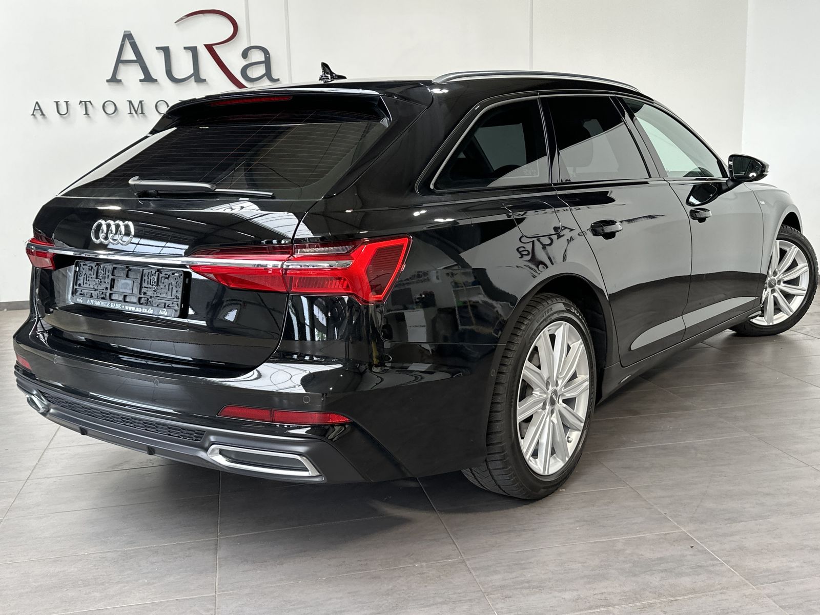 Fahrzeugabbildung Audi A6 Avant 35 TDI S-Line NAV+LED+TEMPOMAT+DAB+1HD