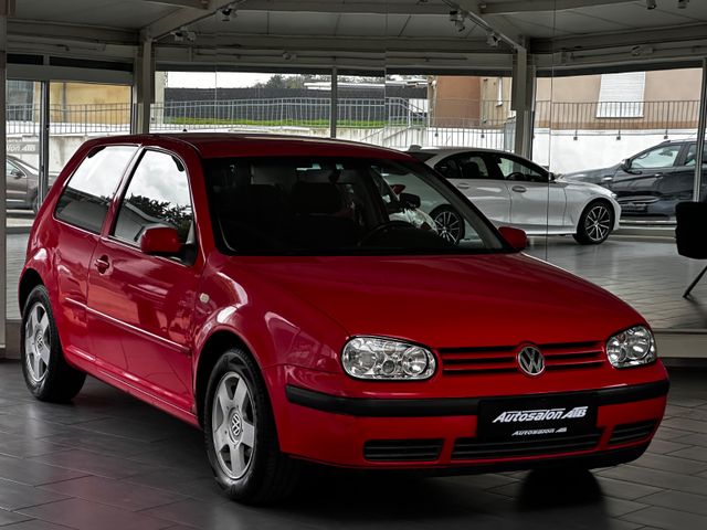 Volkswagen Golf 1.6 Auto