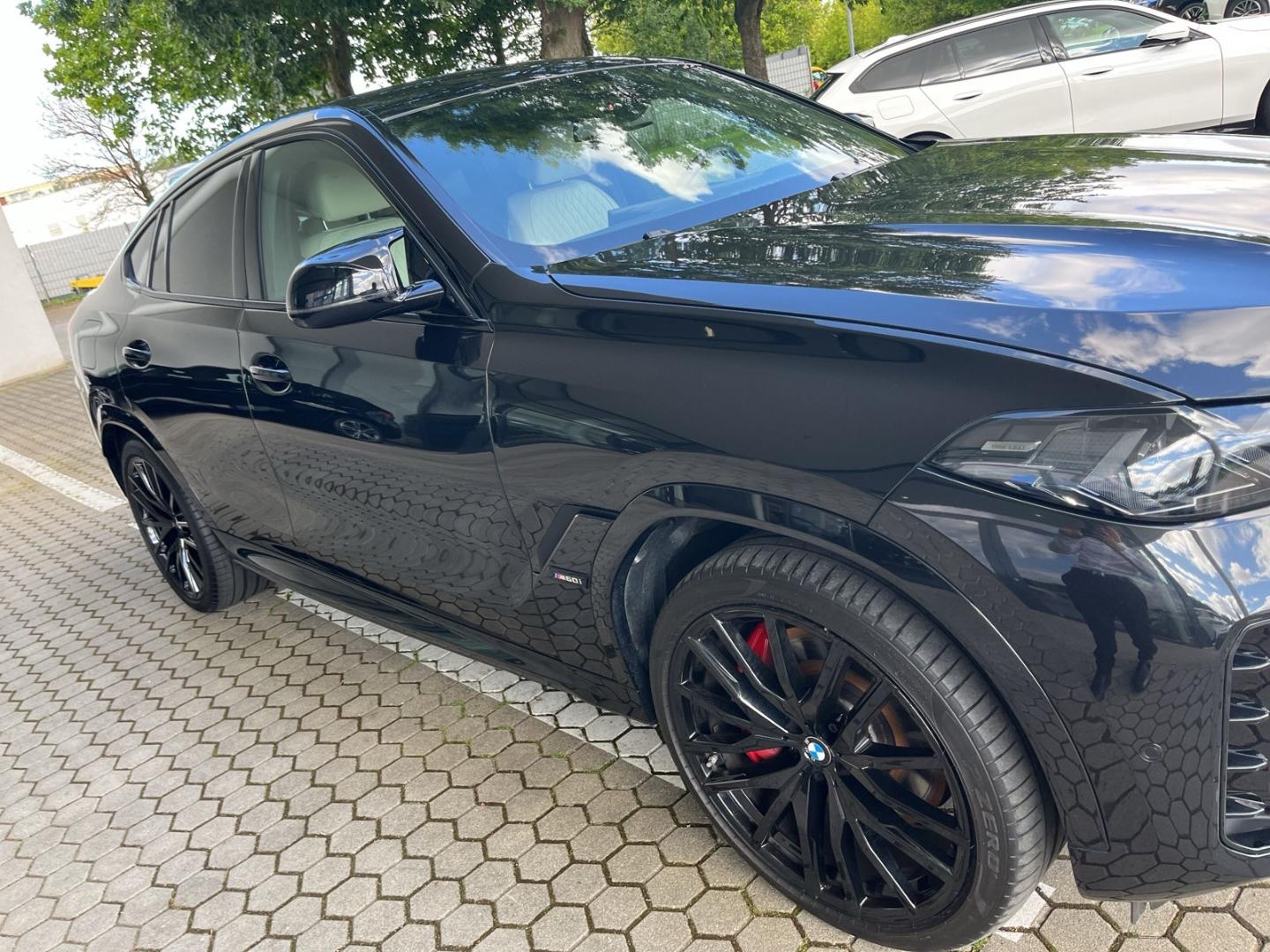 BMW X6 M60 i xDrive/M Sport Pro/StandHZG/AHK/Leder