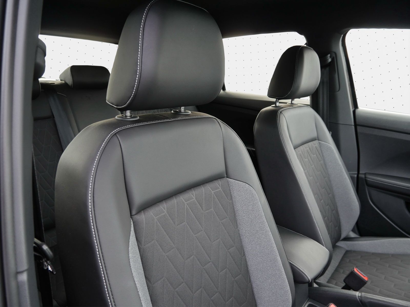 Volkswagen T-Cross - Bild 10