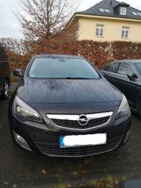 Opel Astra 1.4 Turbo Sport 88kW, AHK, schwarz - Opel Astra mit Benzin-Antrieb: Limousine, 1.8