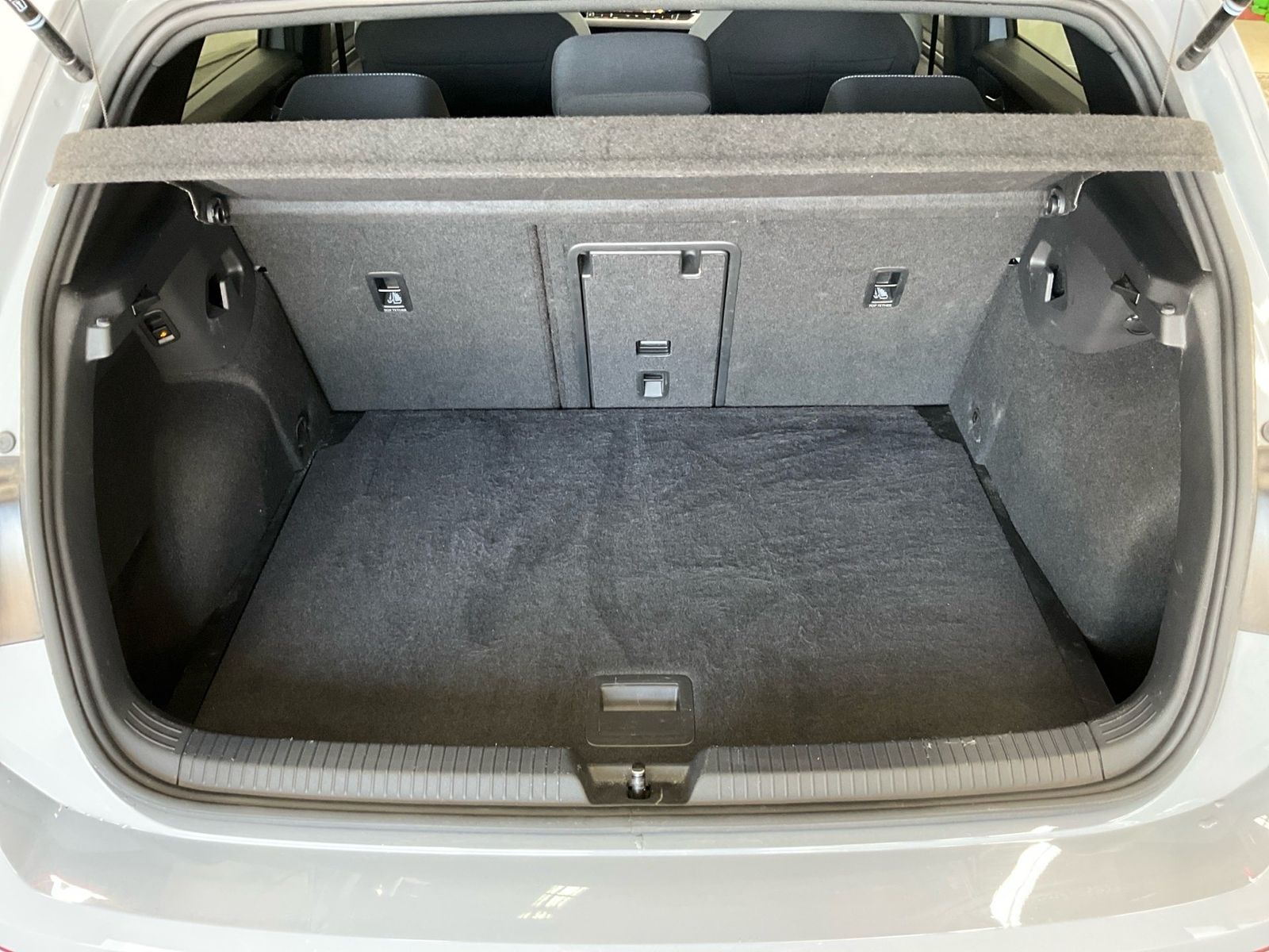 Volkswagen Golf - Bild 8