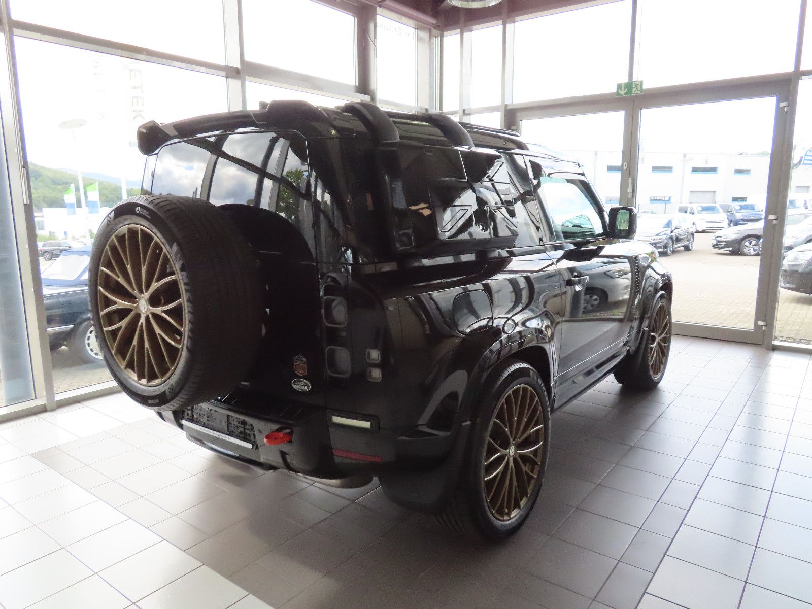 Land Rover Defender 90 X PANO AHK 360° HEAD UP foto 3
