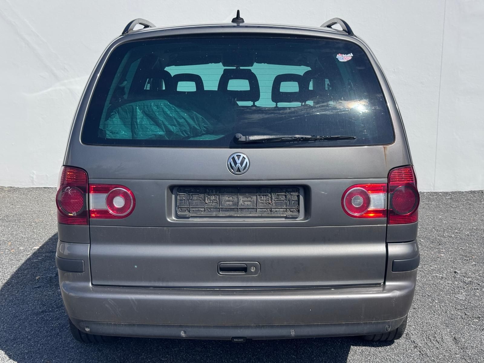 Fahrzeugabbildung Volkswagen SHARAN 1.9 TDI TRENDLINE/8xBEREIFUNG