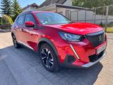 Peugeot 2008 Allure PureTech 130ps Automatik  2020/08 - Peugeot 2008: 2.0