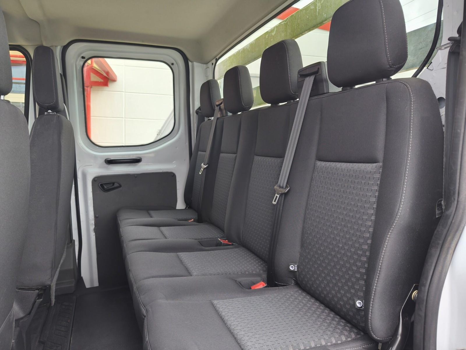 Fahrzeugabbildung Ford Transit Pritsche 350 L3 DK/Zwillingsreif/3t Ahk