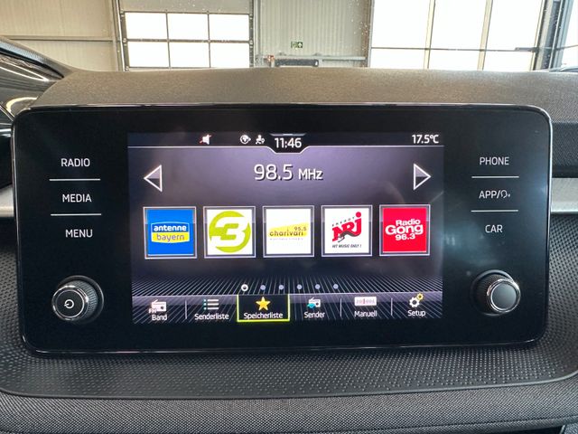 Skoda Fabia Tour *1. Hand*Klima*MirrorLink*LED*PDC*