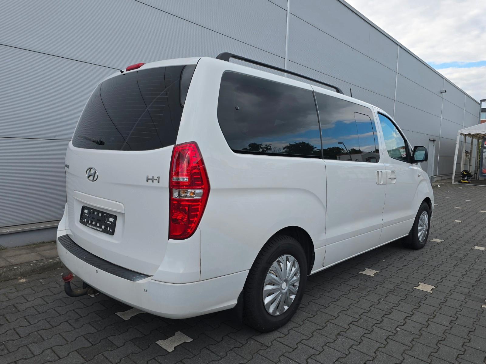 Hyundai H-1 (Automatik/Leder/2.Hand)