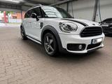 MINI Cooper Countryman AHK,LED,großes NAVI,Pano