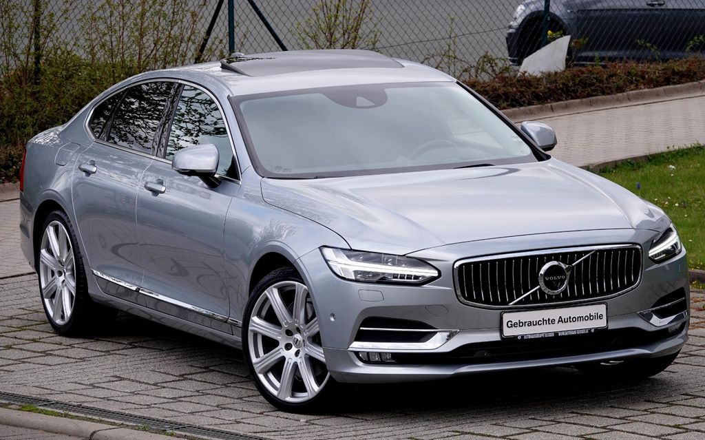 Image of Volvo S90