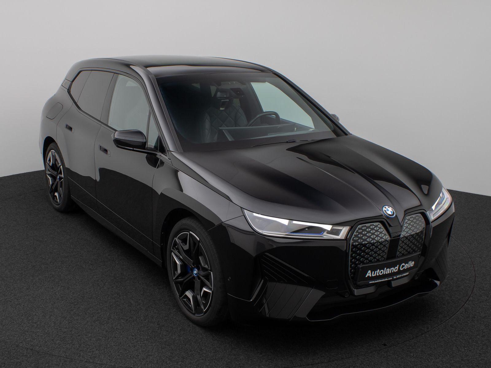 Fahrzeugabbildung BMW iX xD40 Sport SkyLounge 360°Laser DAB H/K 22Zoll