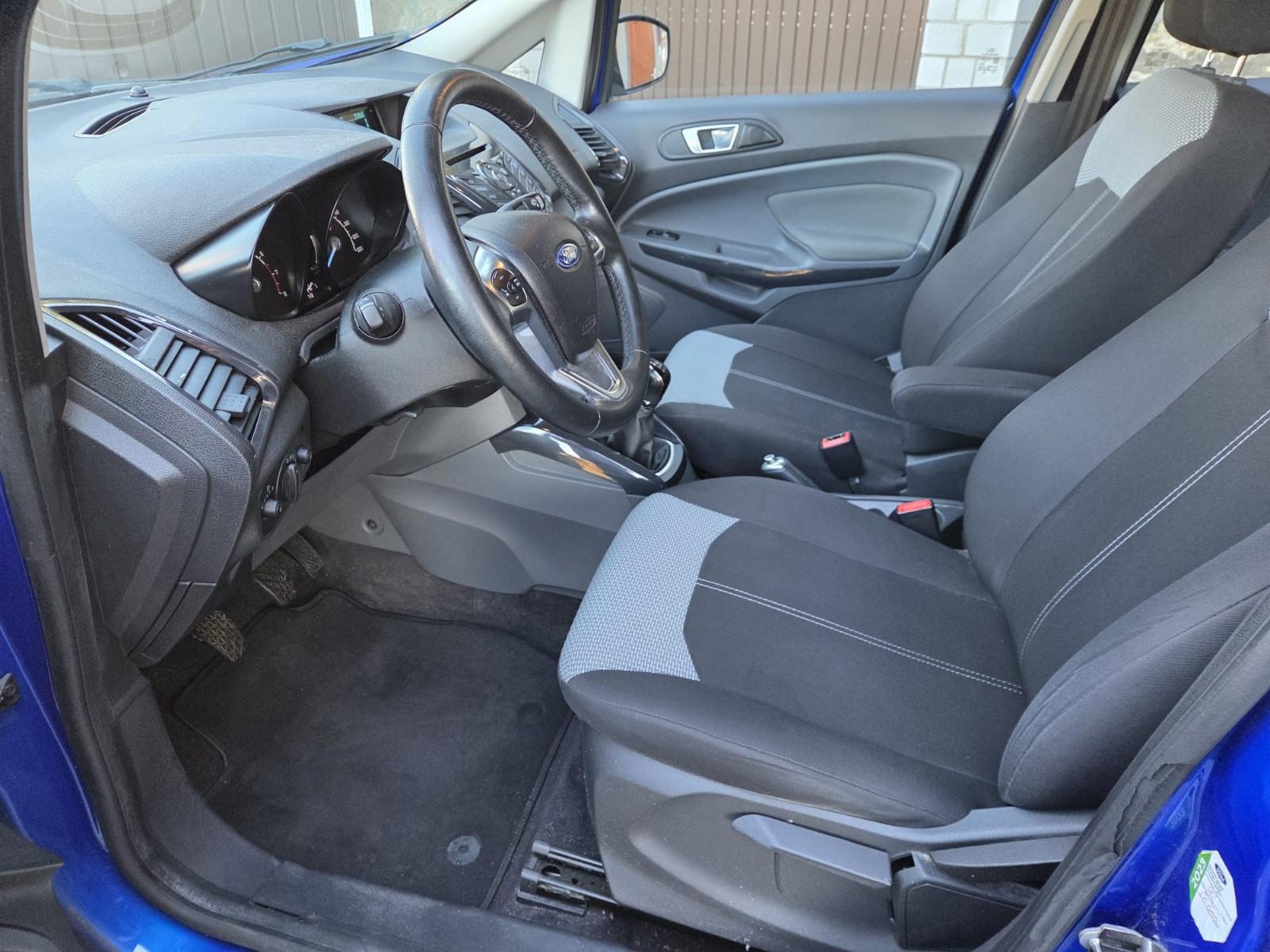 Ford EcoSport 2015 — photo 8