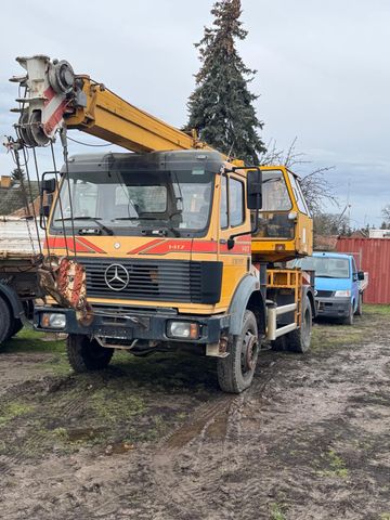 Mercedes-Benz 1417 4x4 Mobilkran ADK 100