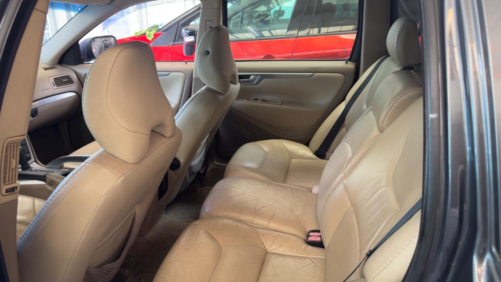 Volvo XC70 2006 — photo 18