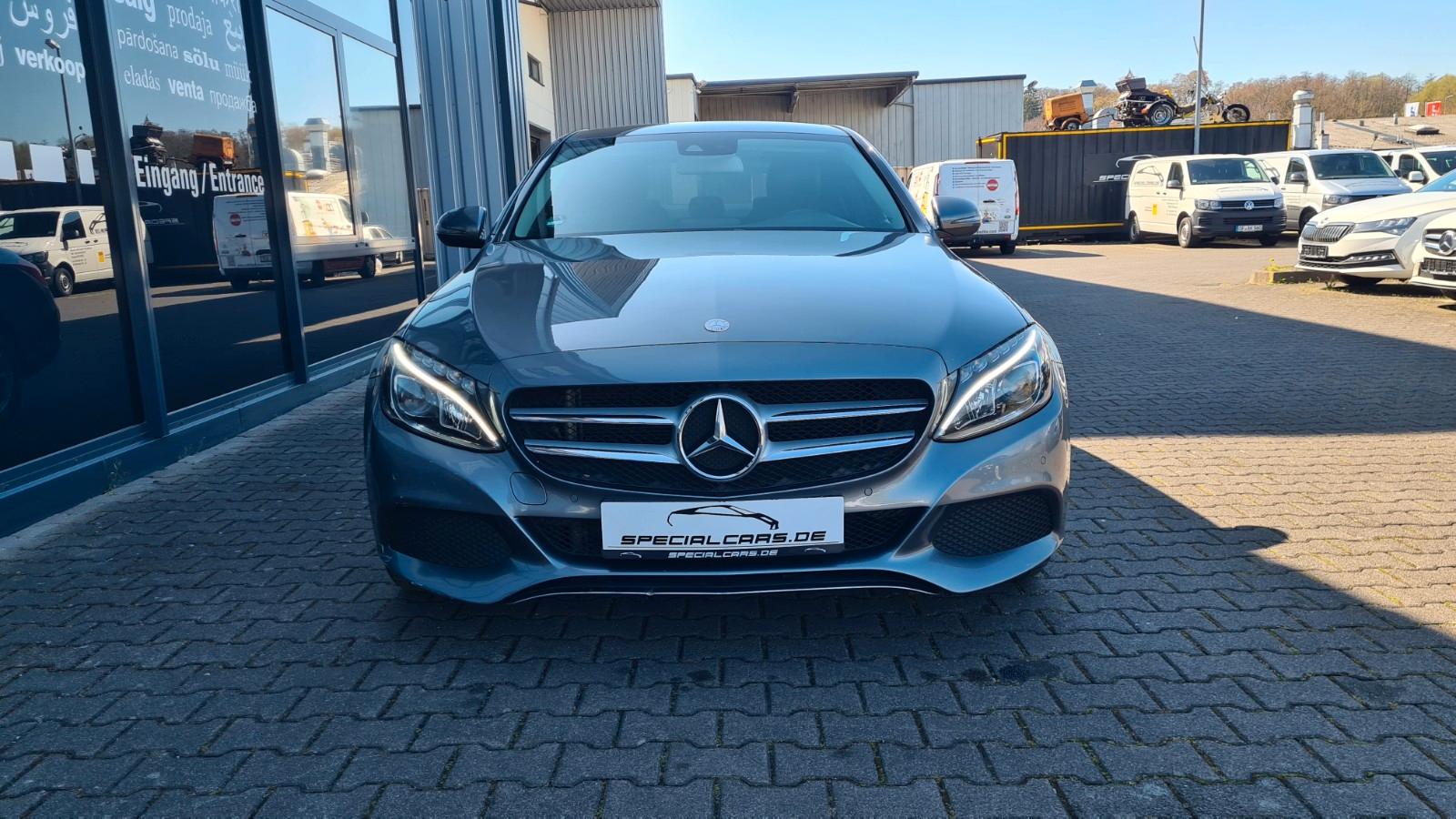 Mercedes-Benz C 200d AVANTGARDE - LED - NAVI -