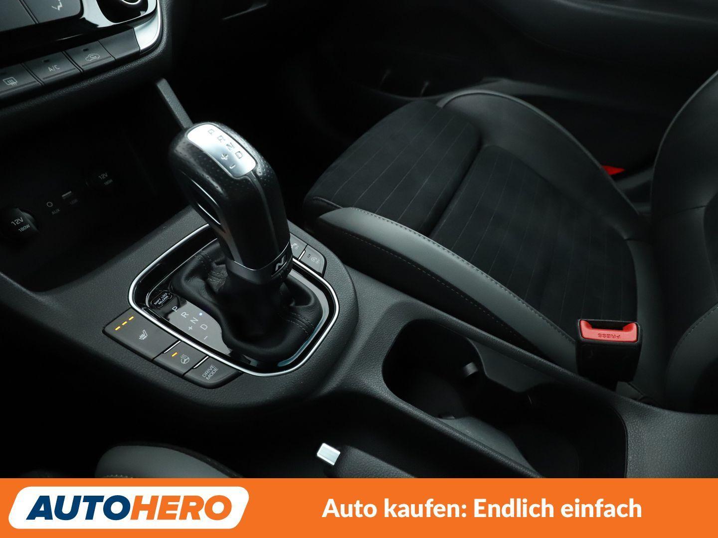 Hyundai i30 1.4 TDGI N-Line Aut.*NAVI*TEMPO*CAM*PDC*SHZ*