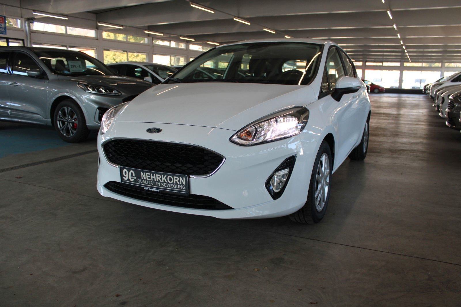 Fahrzeugabbildung Ford Fiesta 1,5 TDCi Cool & Connect 5-trg NAVI LED