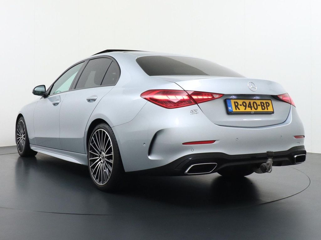 Mercedes-Benz C 200 AMG Launch Edition | Panorama - Schiebedac