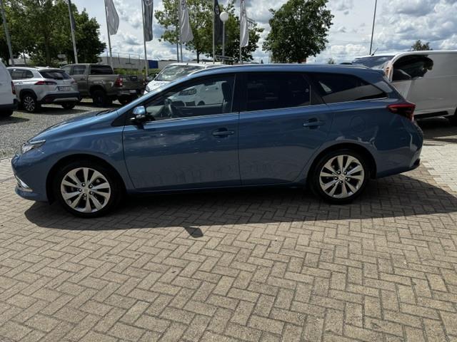 Toyota Auris Touring Sports 1.2 Executive KAMERA FACEL.