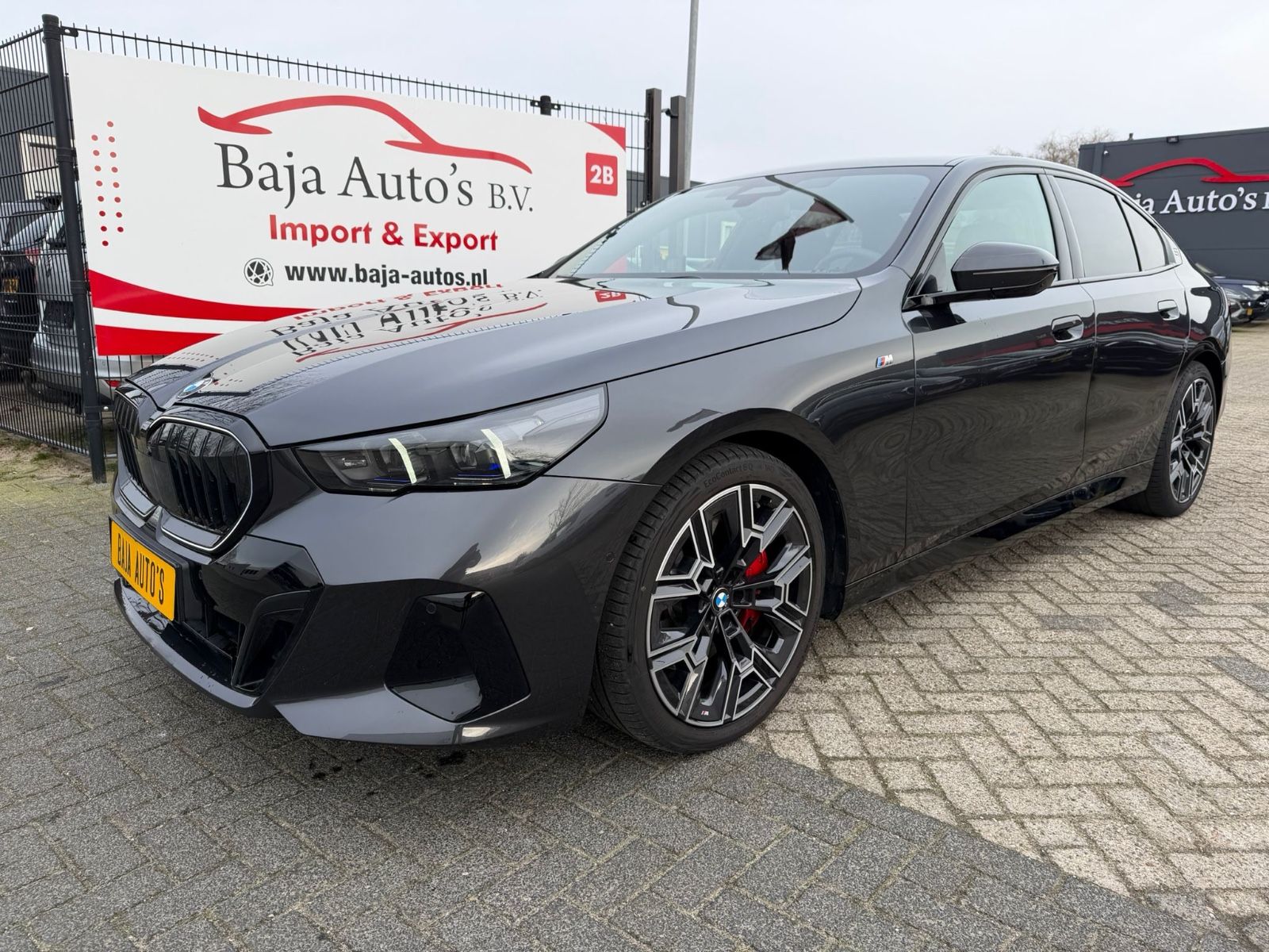 BMW 540 d xDrive*M-PAKET*PANORAMA*B&amp;W*VOLL*VOLL*****
