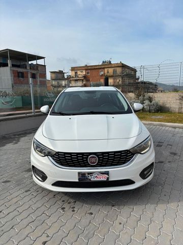 Fiat Tipo FIAT TIPO 1.6 MJT 120 LOUNGE/.*/-