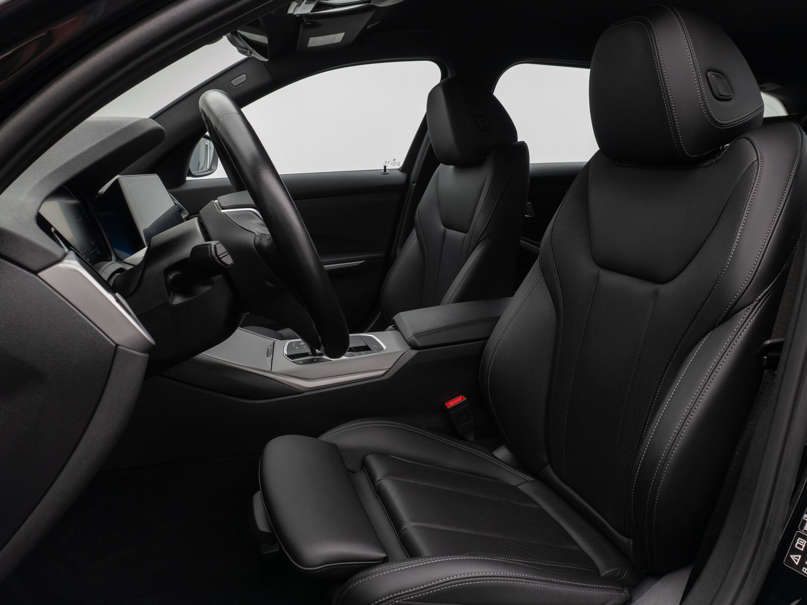 Fahrzeugabbildung BMW 320d xD Laser DAB PDC AHK Alarm Komfort Sport