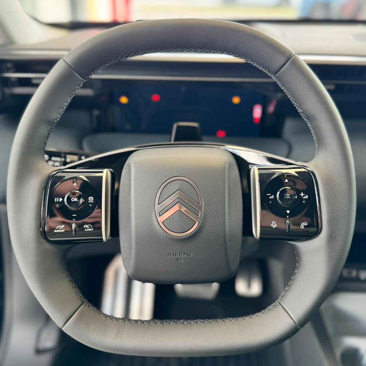 Fahrzeugabbildung Citroën C5 Aircross 145 Hybrid MAX