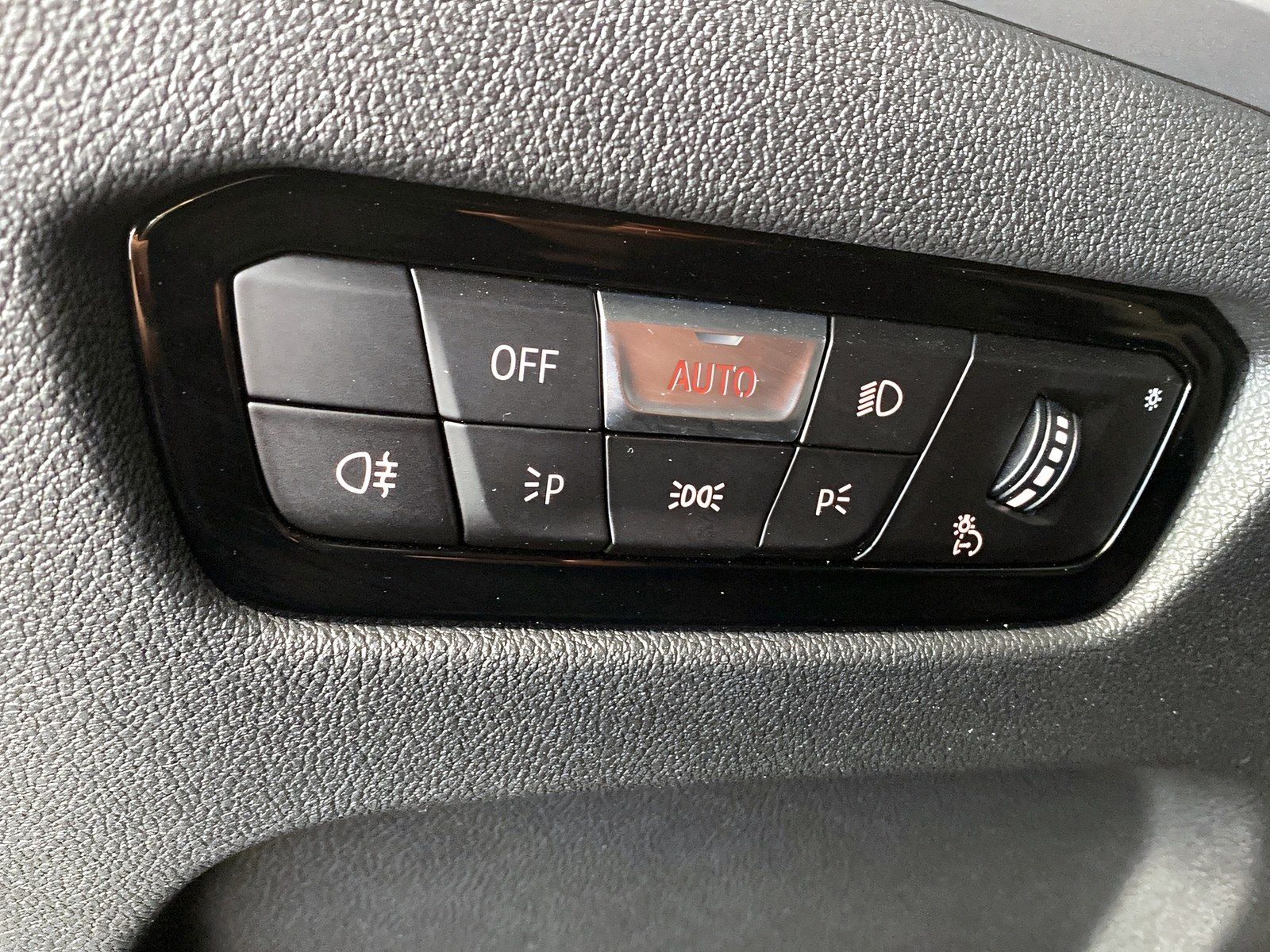BMW 320i Touring Navi AHK PDC Sportsitze foto 19