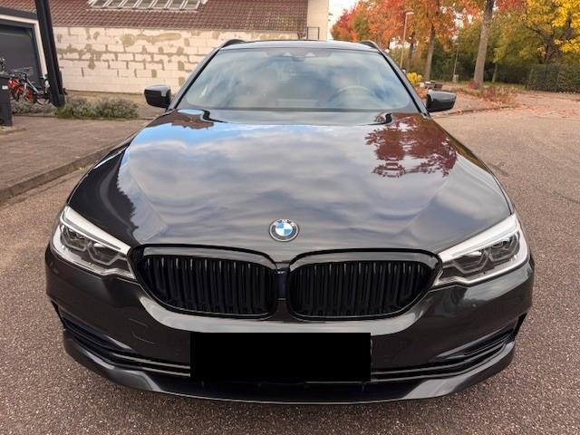 BMW 540 i xDrive Sport Line / Leder / Panorama / LED