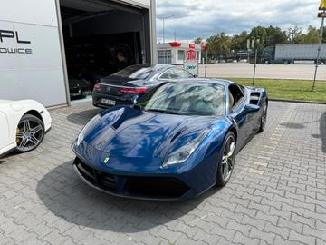 صورة 3 لـ 2016 Ferrari 488 GTB