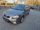 Kia Rio 1.4 Spirit Benzin TÜV & HU Neu - Kia Rio in Osnabrück