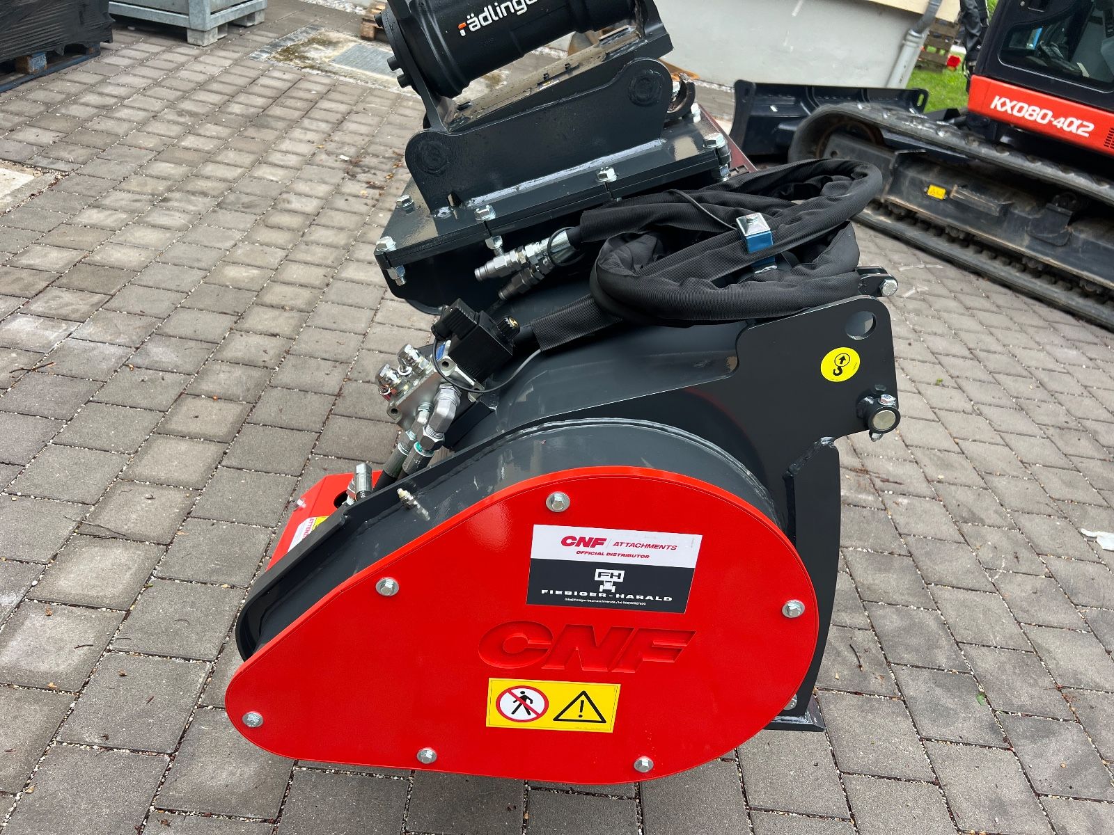 Fahrzeugabbildung Kubota CNF - BMX 200E  New für Radlader und Minibagger