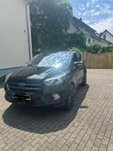 Ford Kuga 2,0 TDCi 4x4 132kW ST-Line ST-Line - Ford Kuga Gebrauchtwagen in Freiburg